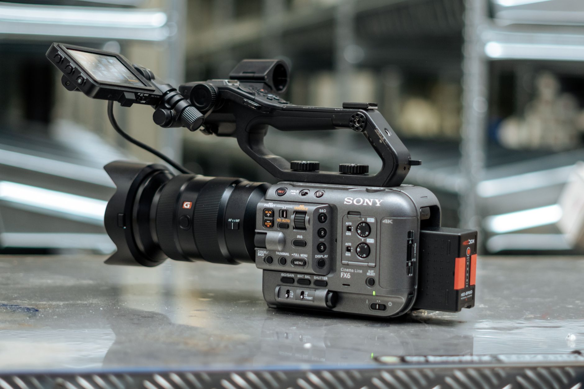 Sony FX5 最新モデル徹底レビュー|5KオープンゲートとトリプルベースISOの特徴を解析 - Sony FX5とは何か?